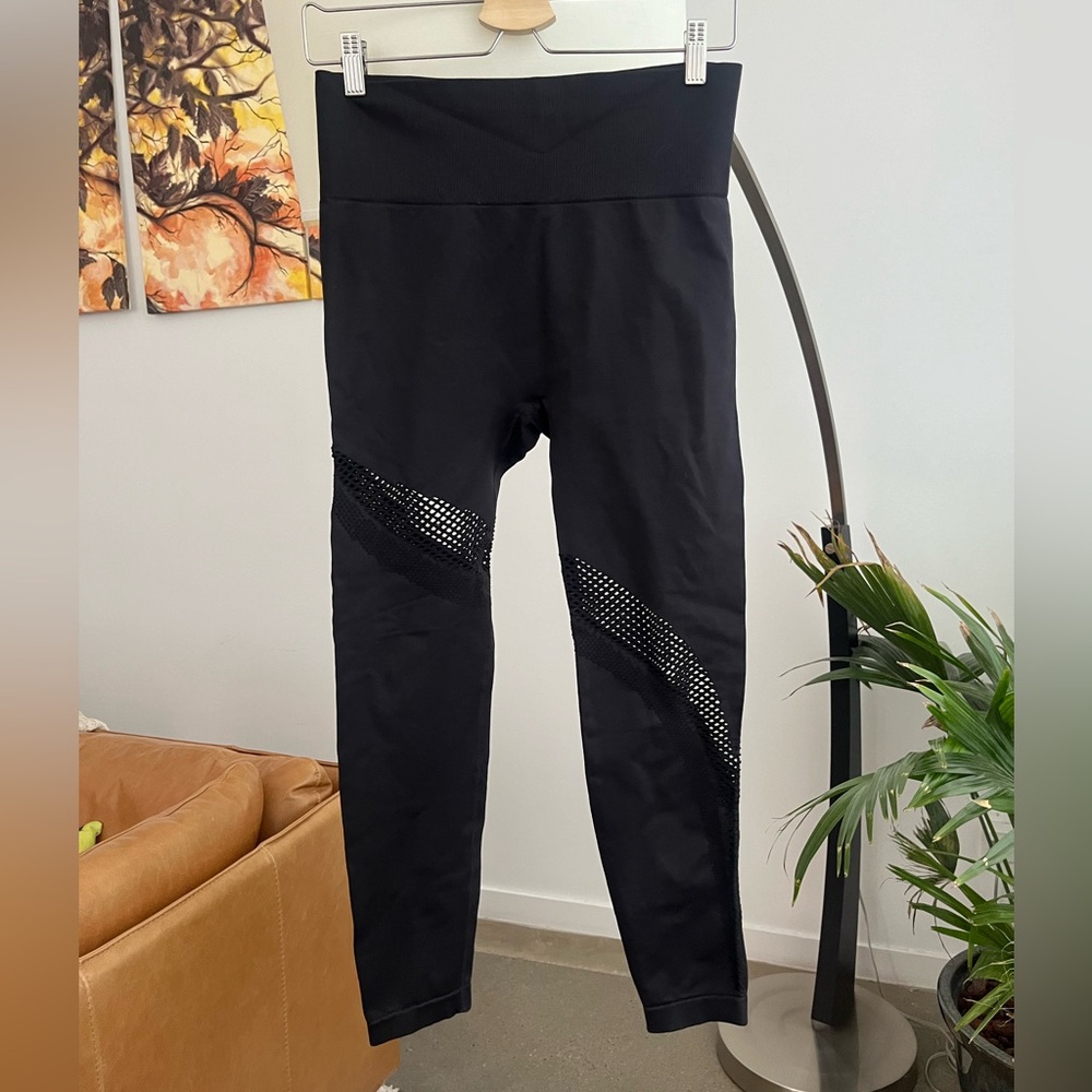 Zyia Black Angle Performance High Rise Tight - Picture 4 of 6